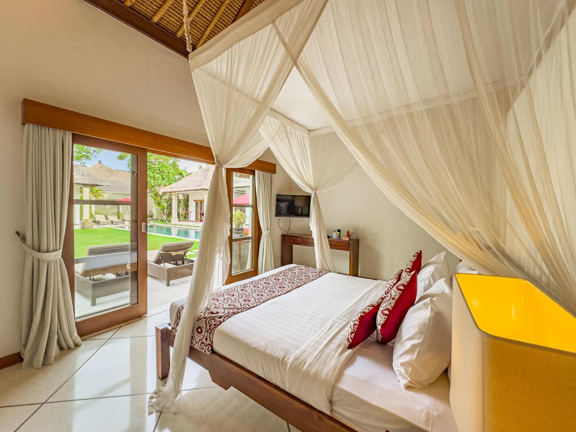 Villa Bugis Drupadi Seminyak 客房 照片
