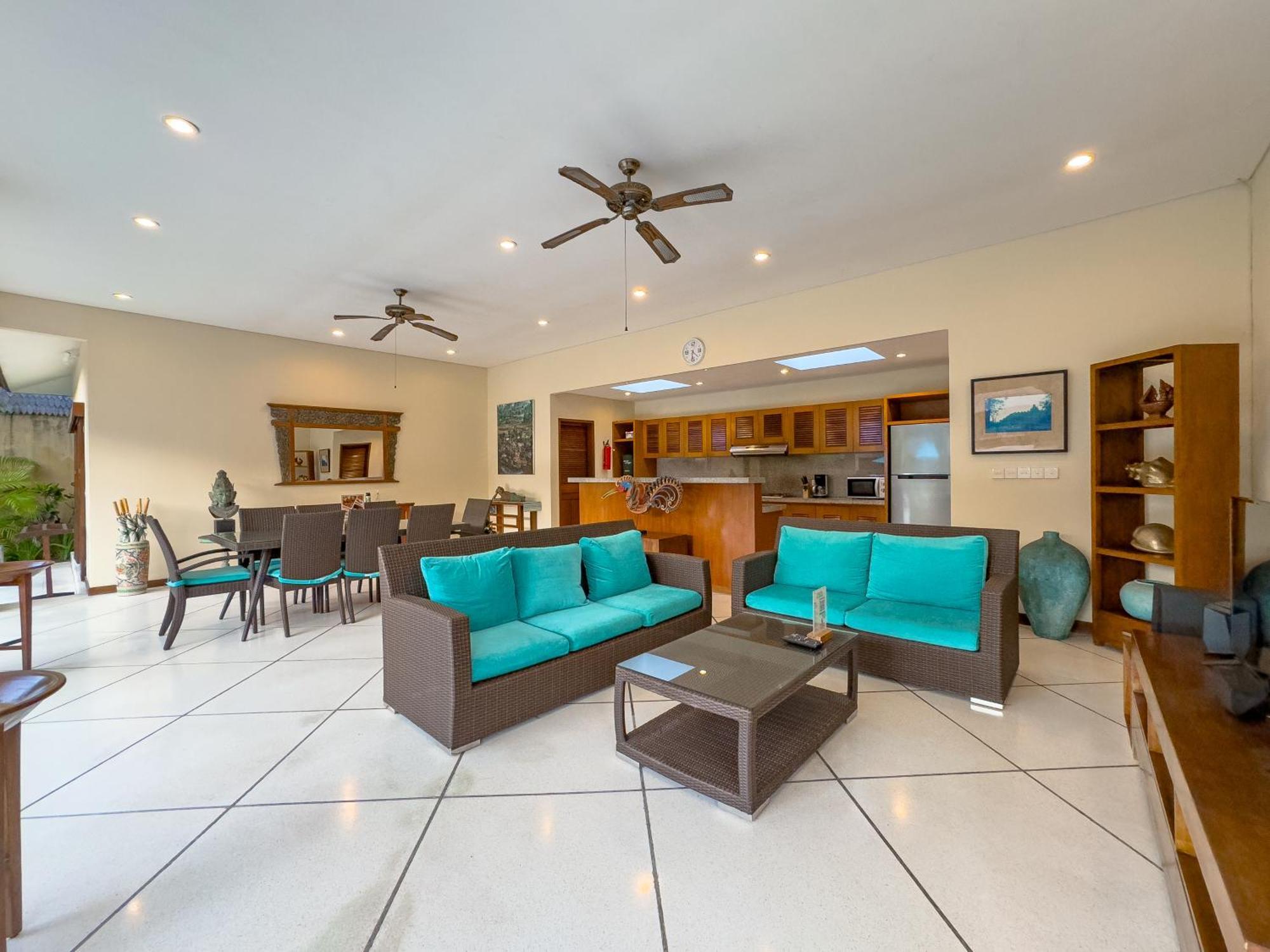 Villa Bugis Drupadi Seminyak 客房 照片