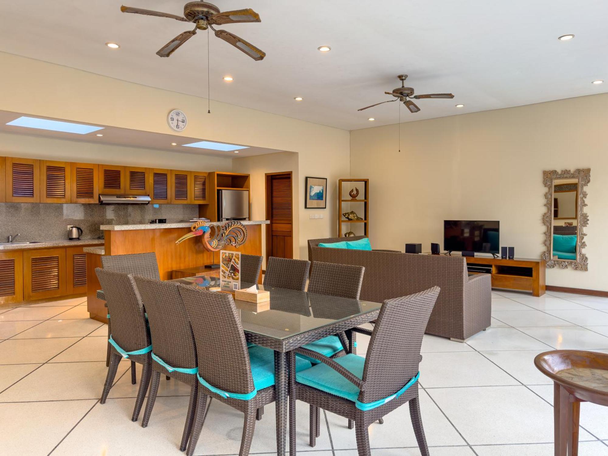 Villa Bugis Drupadi Seminyak 客房 照片