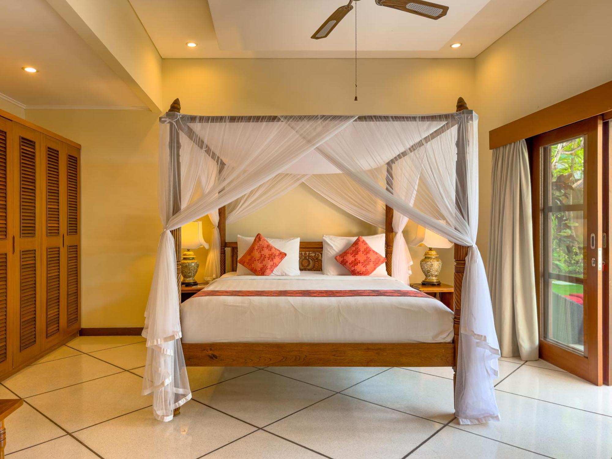 Villa Bugis Drupadi Seminyak 客房 照片